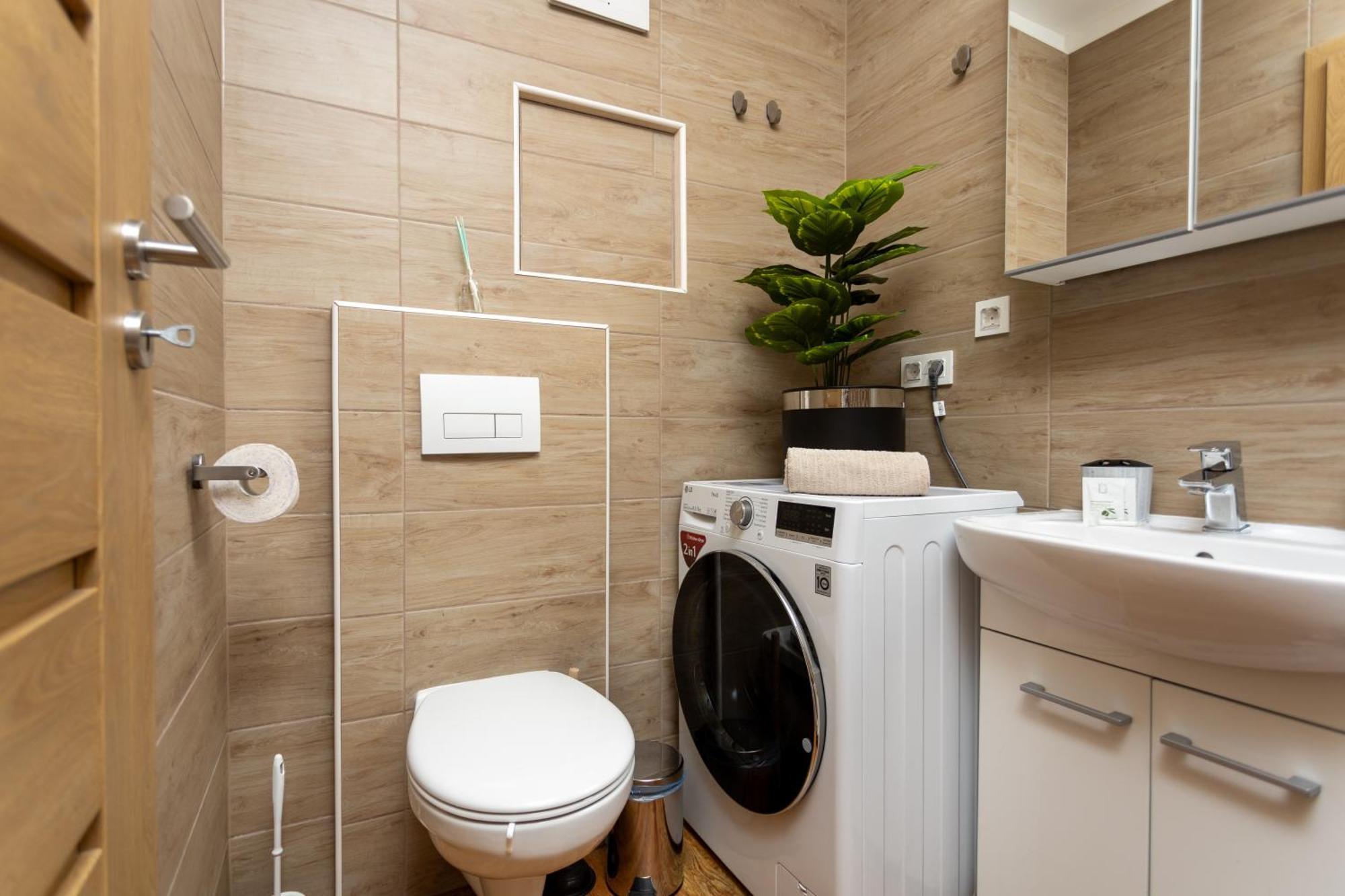 Downtown Cube Apartment Budapest Bagian luar foto